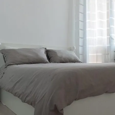 Les Hirondelles, 3-room With Magnificent Sea View *